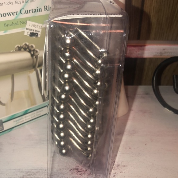 New In Box “MOEN” Double Shower Curtain Rings-Brushed Nickel - Picture 14 of 17